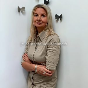 Je contacte une femme divorcée des Herbiers (85).
