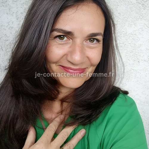 Profil Nelly