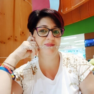Je contacte une femme divorcée d’Arcachon (33).