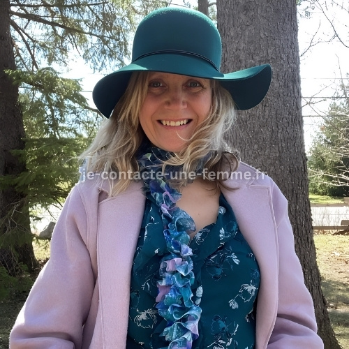 Je contacte une femme retraitée de Libourne (33).