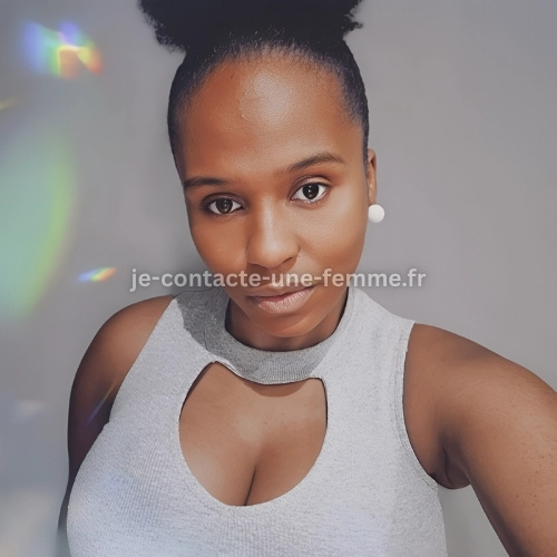 Profil Samia