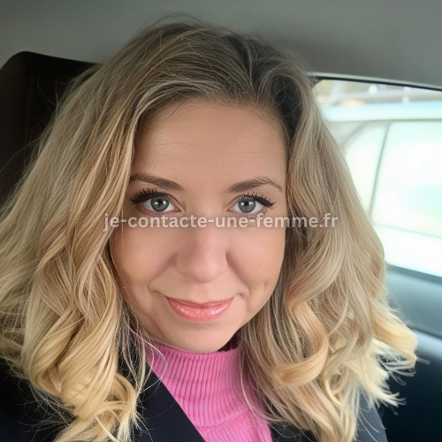 Contacter Femme Connectée de Dijon (21) pour message privé