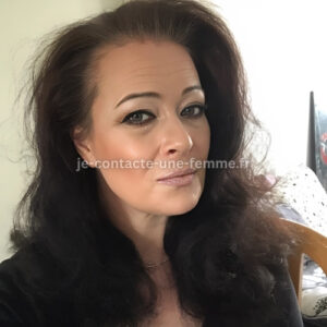 Je contacte une femme séparée de Rennes (35).