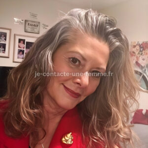 Je contacte une femme senior de Tours (37).