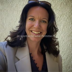 Je contacte une femme séparée de Saintes (17).
